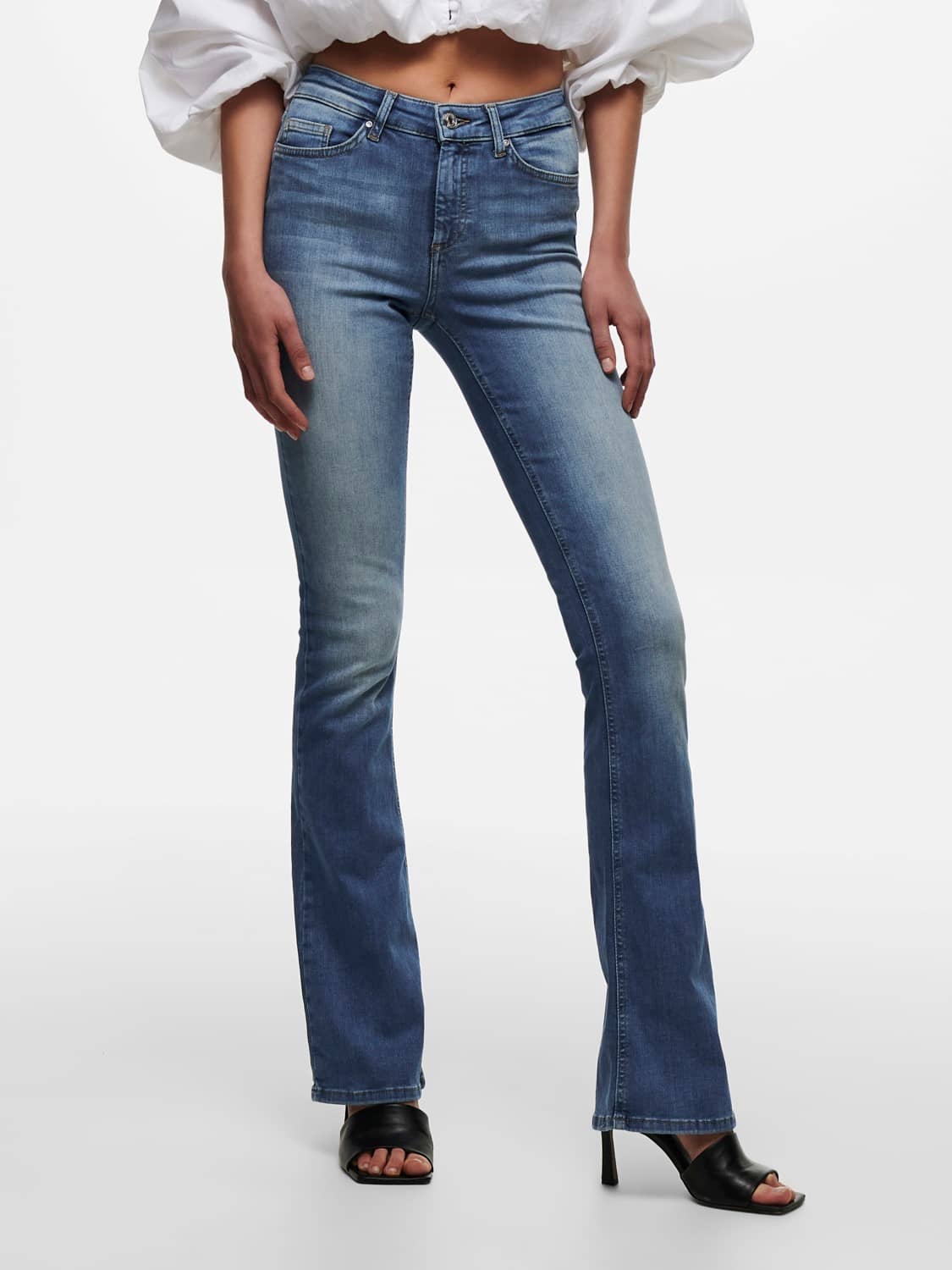 ONLBLUSH MID FLARED JEANS